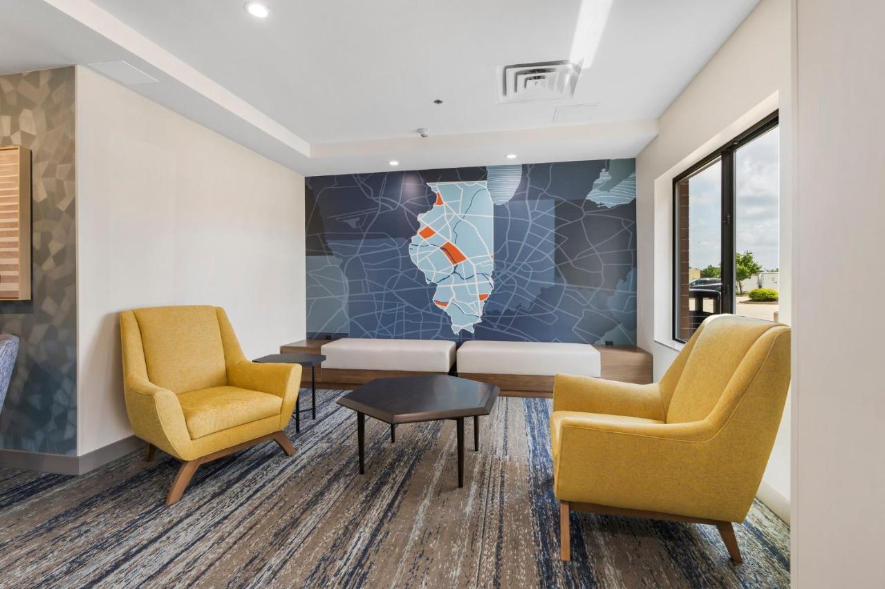 Express Peru-lasalle Area By Ihg Hotel 2*